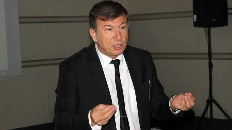 Tanju Çolak: “Milli takımda sevgi ve inanma sorunu var”