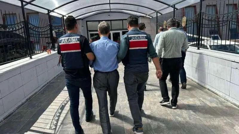 FETÖ üyesi jandarma tarafından yakalandı