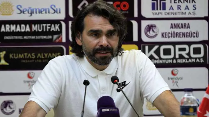 Cenk Özcan: "Takım halinde kompakt bir futbol sergiliyoruz"