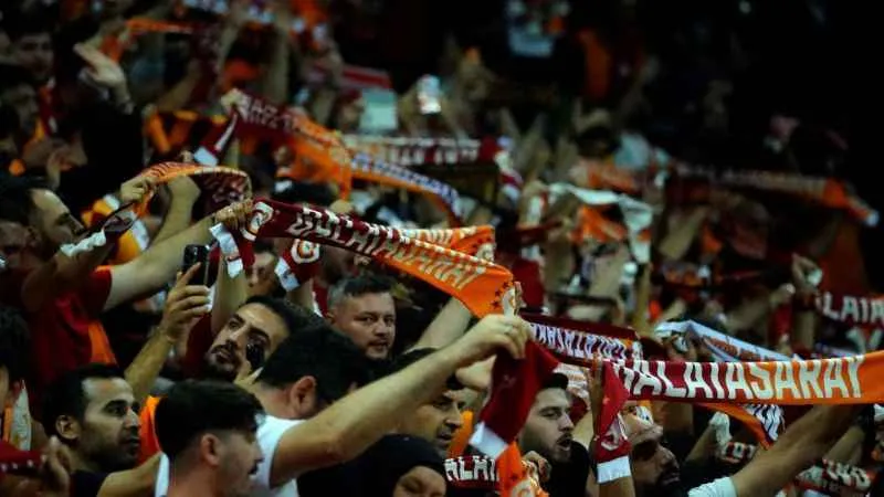 Galatasaray - Samsunspor maçını 43 bin 413 seyirci takip etti