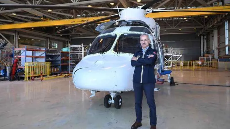 Bakan Uraloğlu, TUSAŞ'ı ziyaret ederek incelemelerde bulundu