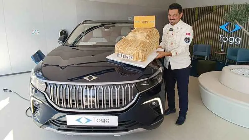 Börek Togg'u verdi, gerçek Togg'u aldı