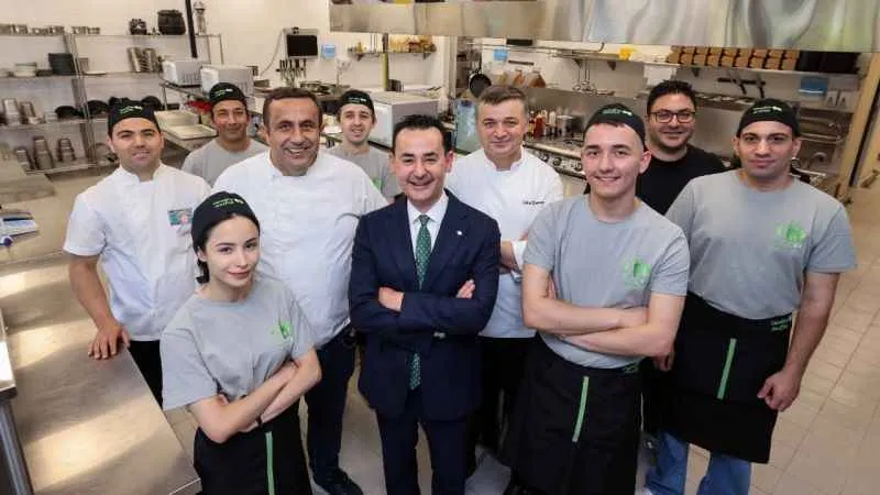 CarrefourSA, online yemek siparişi sektörüne adım attı