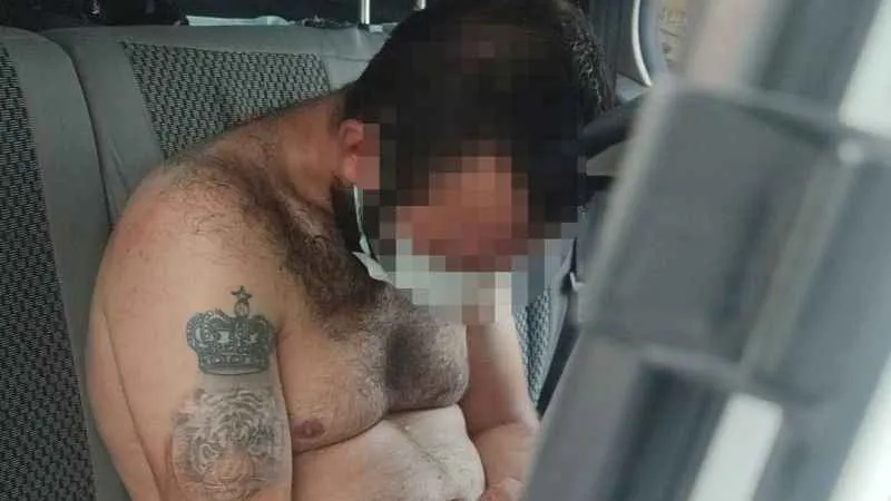 Annesini rehin alan ve bacağından vurulan adam hayatını kaybetti