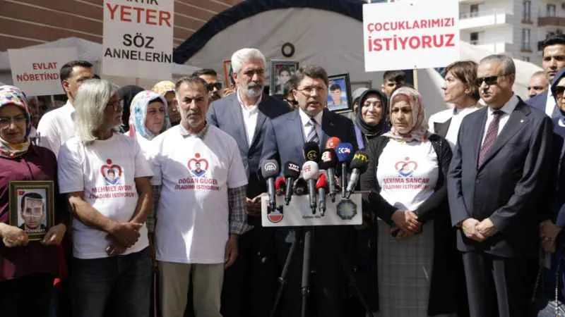 Adalet Bakanı Yılmaz Tunç: “Diyarbakır anneleri dünyaya bir mesaj veriyor”
