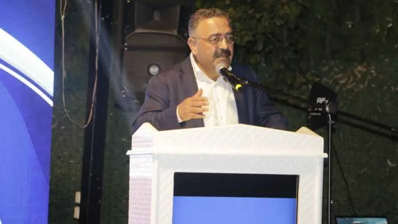 CHP’li Tanrıkulu müzik ile ezanı karıştırdı