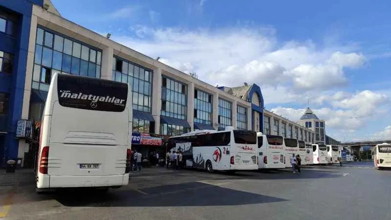 Uzmanlar uyarıyor: "Esenler Otogarı’nın boşaltılması lazım"