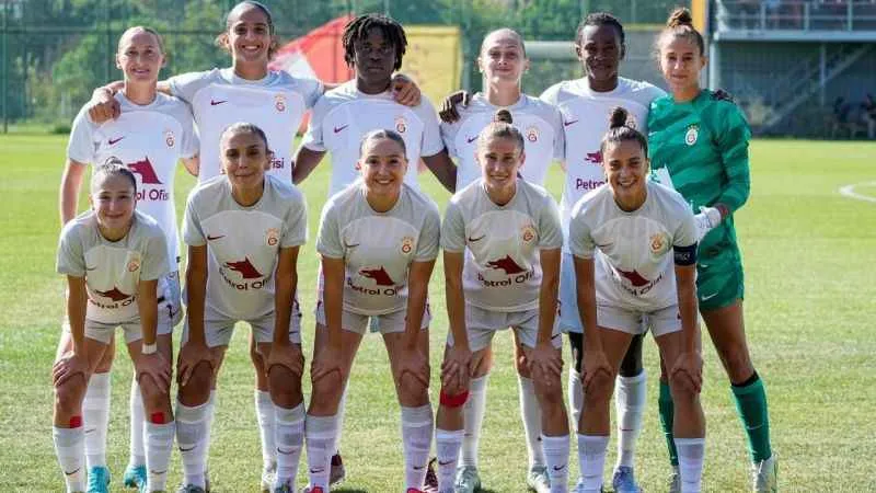 Petrol Ofisi Grubu, Galatasaray kadın futbol takımına yeni sezonda da destek veriyor