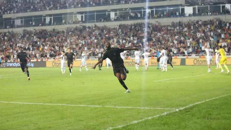 Trendyol Süper Lig: Hatayspor: 3 - Trabzonspor: 2