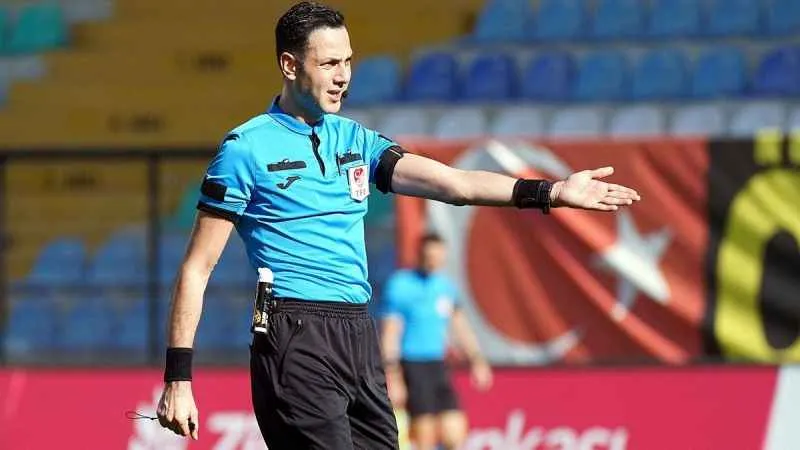 Sivasspor - Hatayspor maçının hakemi Murat Erdoğan