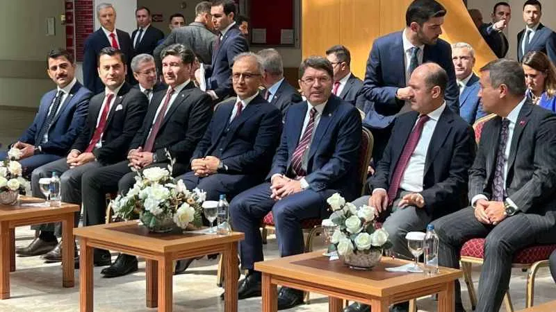 Bakan Tunç infaz koruma memurlarının yemin törenine katıldı