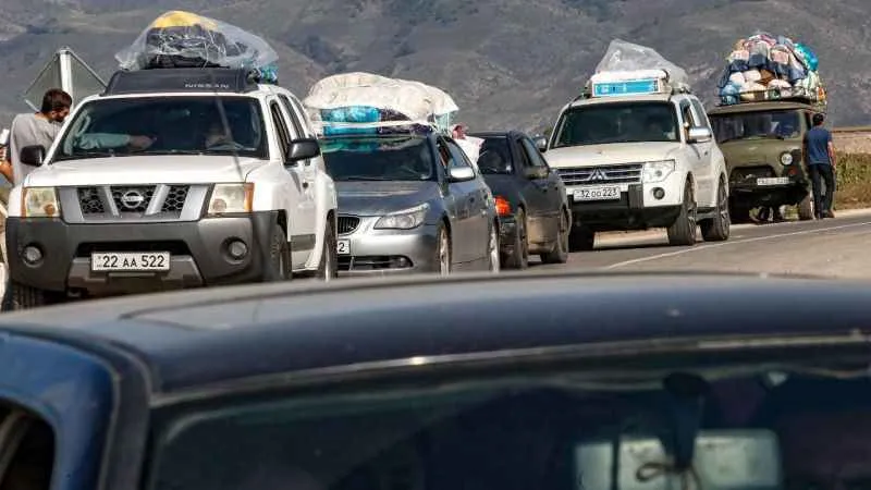 Karabağ’dan Ermenistan’a geçenlerin sayısı 87 bini aştı
