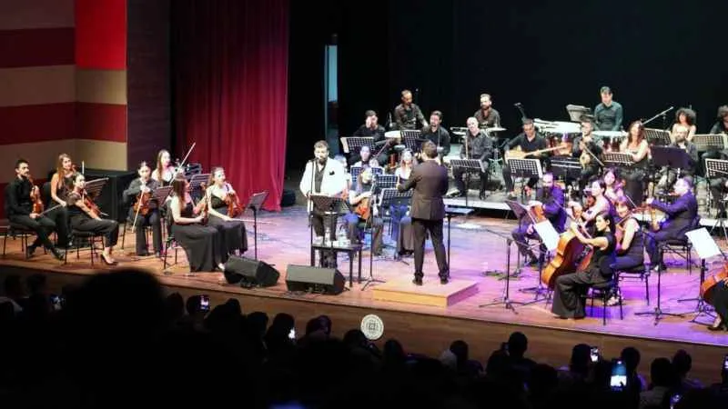 Büyük usta Neşet Ertaş Muğla’da türküleri ile anıldı