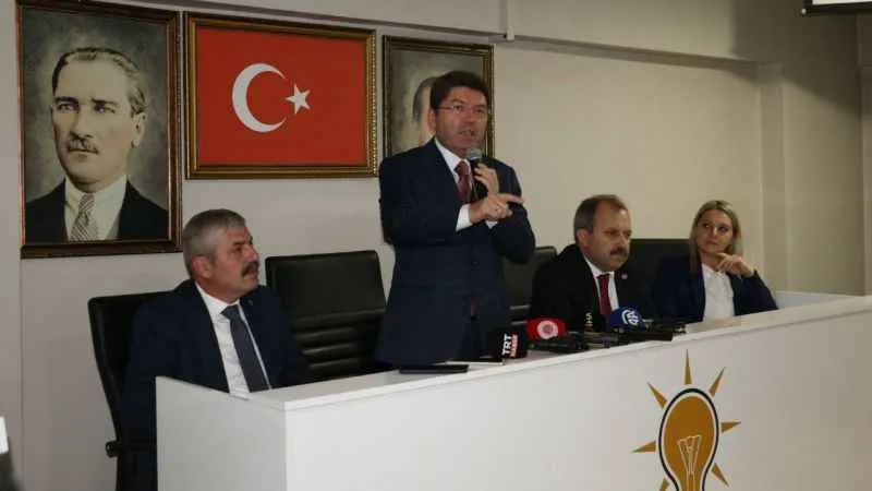 Adalet Bakanı Tunç: "İstanbul, son yılını kayıp olarak geçirdi, inşallah Mart seçimlerinden sonra telafi edilecek”