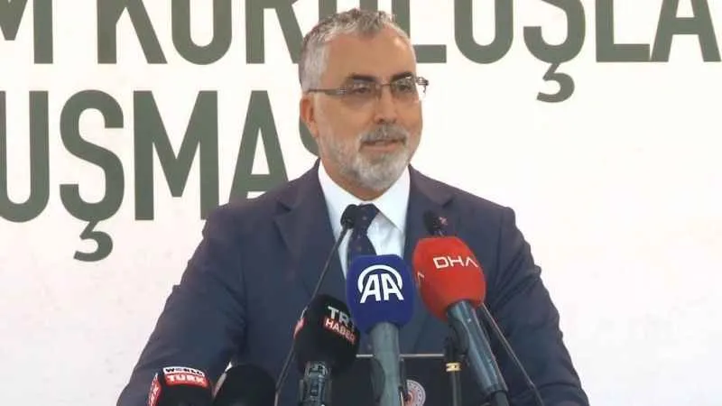 Bakan Işıkhan: Ev Hanımlarına Emeklilik düzenlemesini yürürlüğe sokacağız