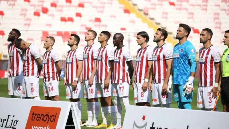 Sivasspor Süper Lig’de 4. beraberliğini aldı!