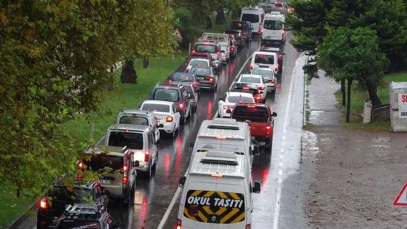 Ordu’da sağanak hayatı olumsuz etkiledi