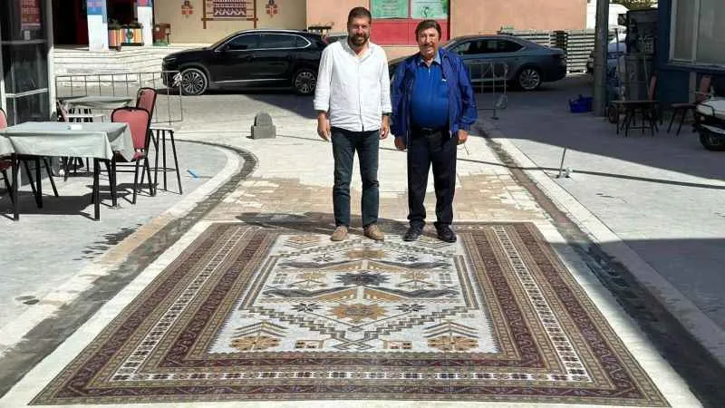 Yağcıbedir halıları, Kültür Yolu Caddesine döşeniyor