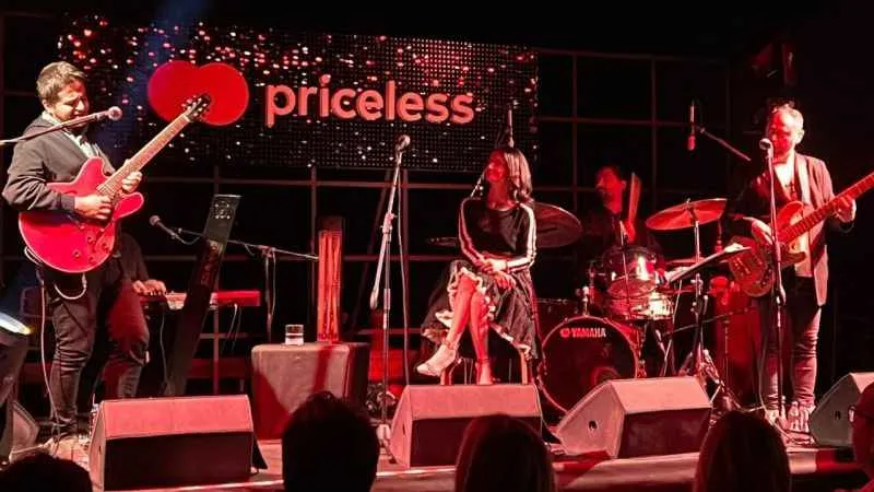 Peribacalarında cazın büyüsüne kapıldılar