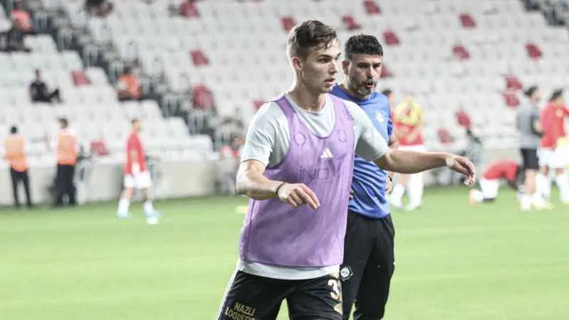 Altay’ın teknik direktör belirsizliği sürüyor