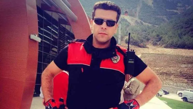 Kazada şehit olan polis memuru Emirhan Şimşek'in naaşı törenle memleketine uğurlandı