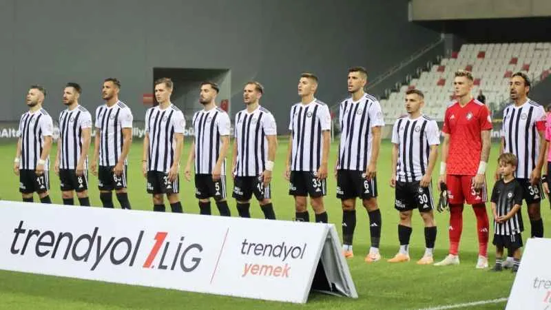 Altay, Ümraniyespor karşısında çıkış arayacak