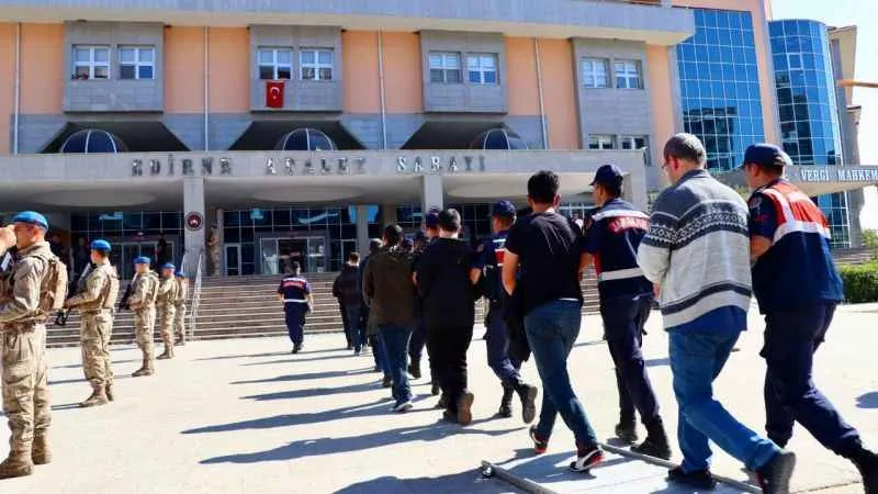 27 FETÖ şüphelisi adliyeye sevk edildi