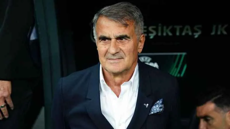 Şenol Güneş: "Yıl sonunda şampiyon olmak isteyen bir hoca olarak erken ayrıldığım için özür diliyorum"