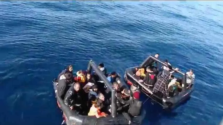 Aydın’da 54 düzensiz göçmen kurtarıldı