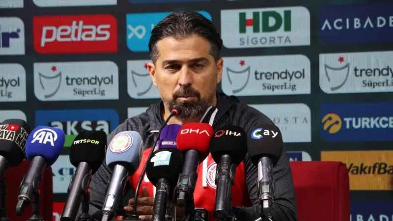 İlhan Palut: “Maçı tutabildik ve çok güzel bir dakikada gol attık”