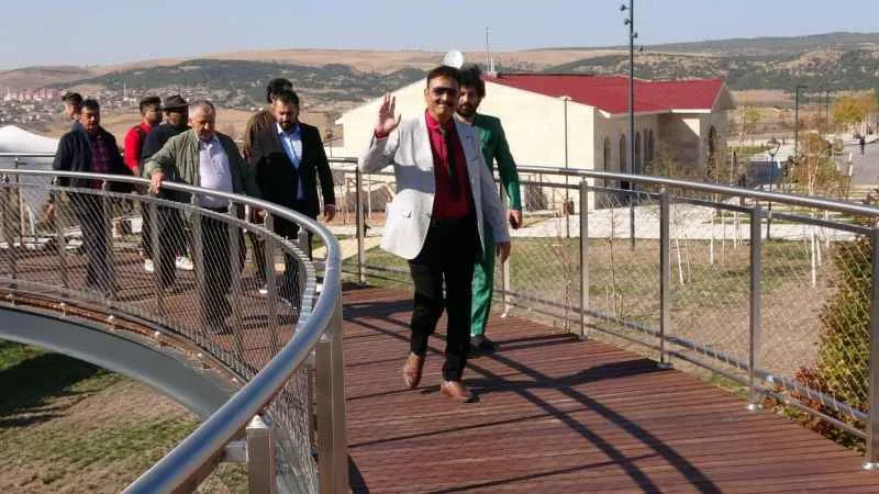 Hintli sanatçılar Yozgat’ın Çekerek ilçesine hayran kaldı