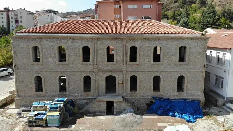 1. Dünya ve Kurtuluş Savaşı'nda kullanılan tarihi kışla ayağa kaldırılıyor