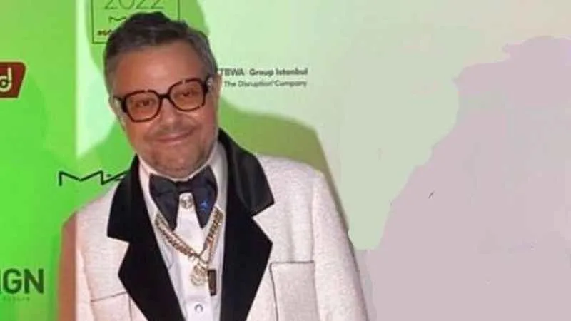 Ünlü sanatçı hayatını kaybetti