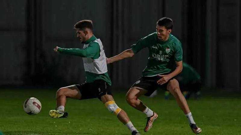 Bursaspor’da Gölcükspor maçı hazırlıkları tamamlandı