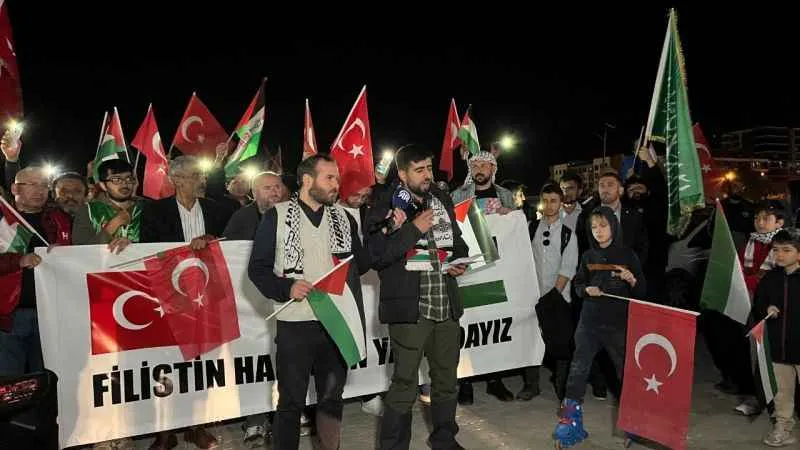 Eskişehir’de Filistin’e destek konvoyu