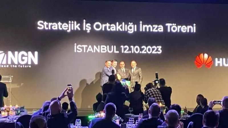 Bakan Mehmet Kacır: "Teknoloji trendlerini belirleyen bir Türkiye için çalışacağız"