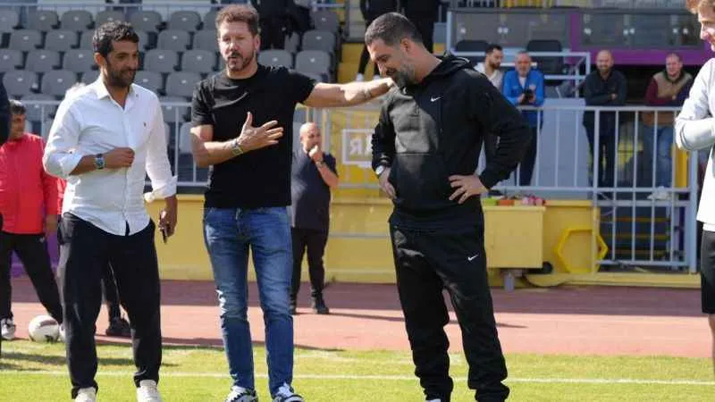 Diego Simeone'den, Eyüpspor'a ziyaret