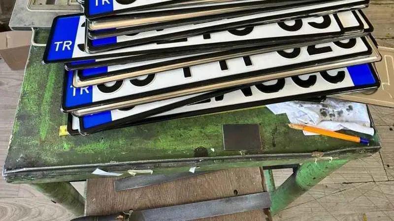 Ankara’da sahte plaka imalathanesine operasyon