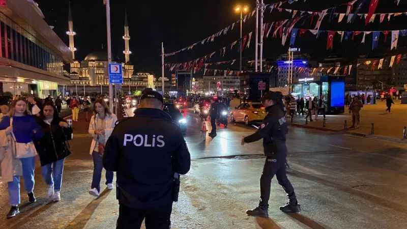 İstanbul'da helikopter destekli 'Huzur' uygulaması