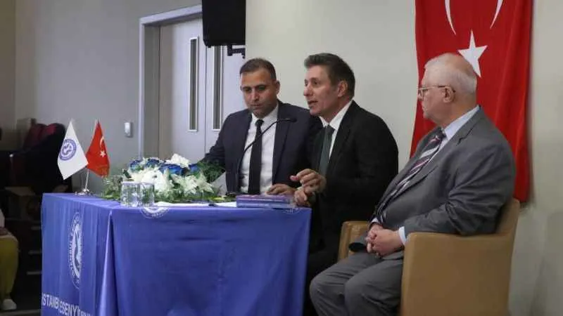 “Türkmenlerin Türkiye’den temennisi uzun vadeli politikalar”