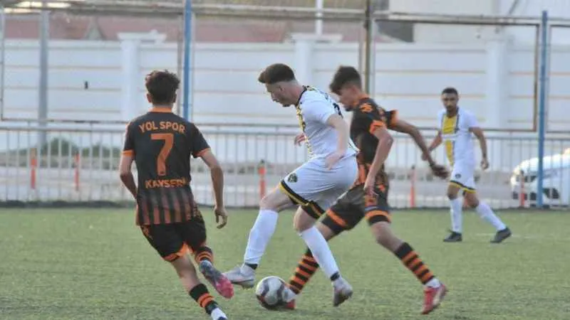 Kayseri Süper Amatör Küme: Kayseri Yolspor: 0- Kocasinan Şimşekspor: 2