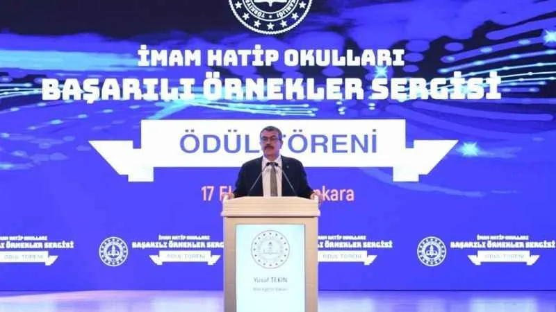 Bakan Tekin: "Çocuklarımızın önce ana dilini, ana dil becerilerini geliştirmelerini arzu ediyoruz"