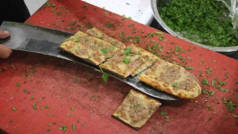 Etli ekmeği Konya ve Mardin'den sonra Sivaslılar da sahiplendi