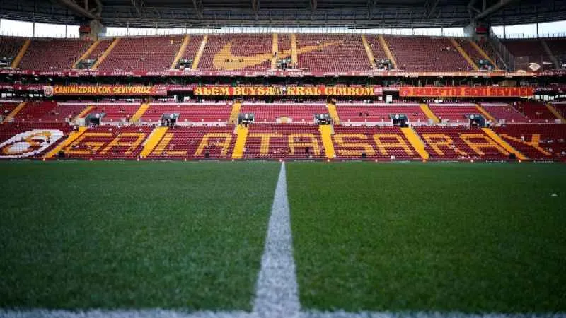 RAMS Park'ta 14. Galatasaray - Beşiktaş derbisi