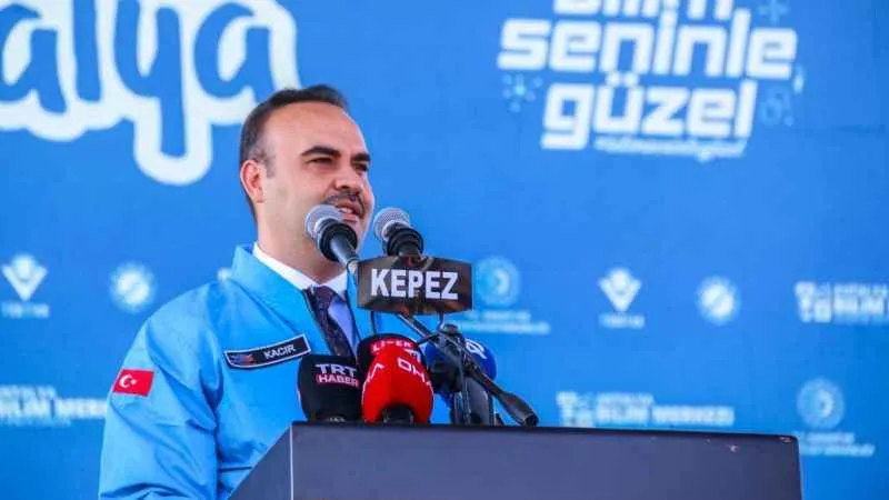 Bakan Kacır: “Ülkemizi adım adım küresel bir üretim üssü haline getiriyoruz”
