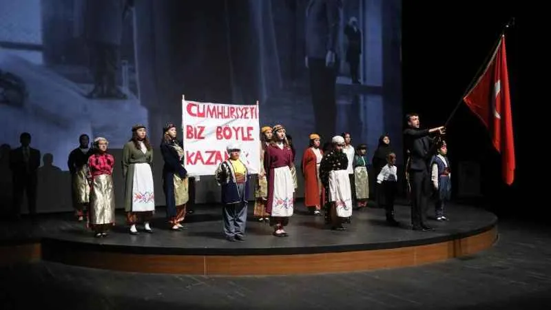 100. yılında Cumhuriyet Dönemi Gaziantep Uluslararası Sempozyumu düzenledi