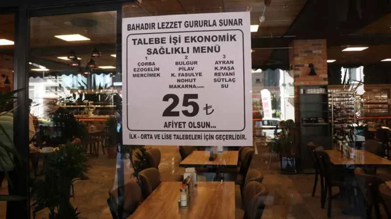 Yıllardır enflasyona direniyor: Öğrencilere çay fiyatına 3 kap yemek veriyor