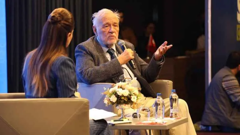 İlber Ortaylı: "Türkiye Cumhuriyeti, Osmanlı’nın devamıdır"