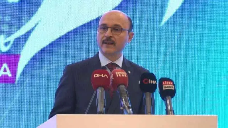 Talip Geylan: "Bıkmadan, usanmadan fikri, vicdanı hür nesiller yetiştirmeye devam edeceğiz"