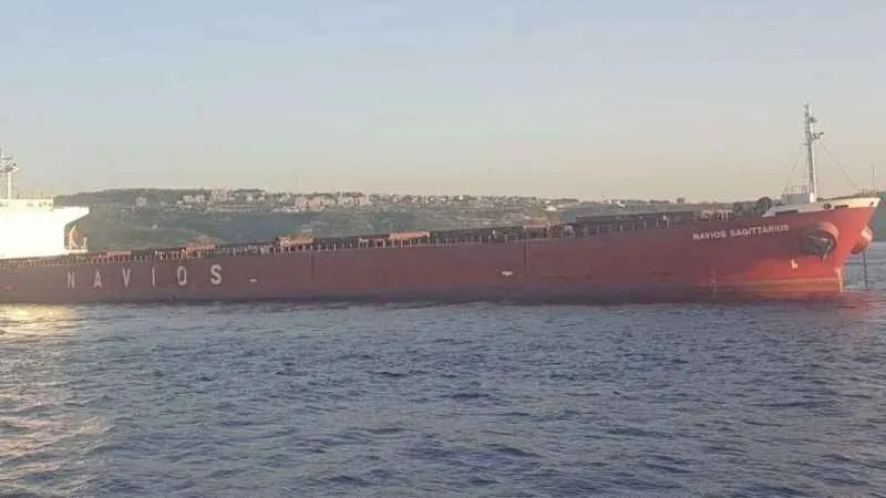 Çanakkale Boğazı’nda dökme yük gemisi elektrik arızası yaptı